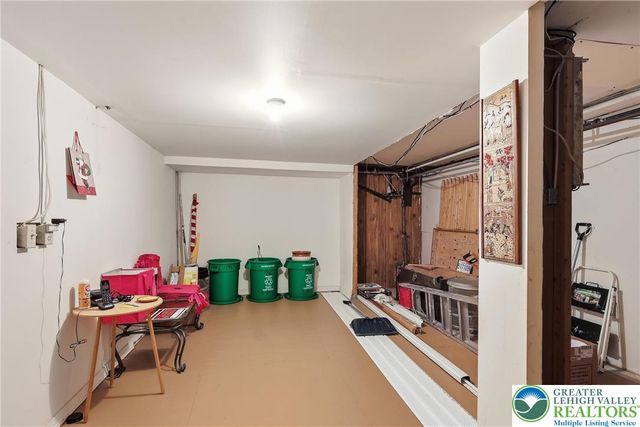 738 S 8th st, Allentown City, PA 18103
