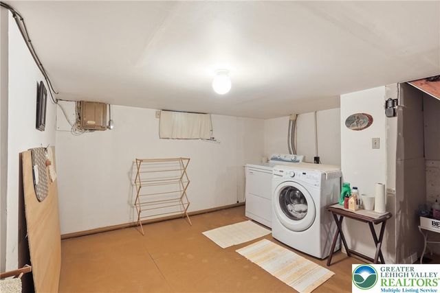 738 S 8th st, Allentown City, PA 18103
