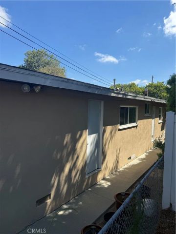 24261 Los Codona, Torrance, CA 90505