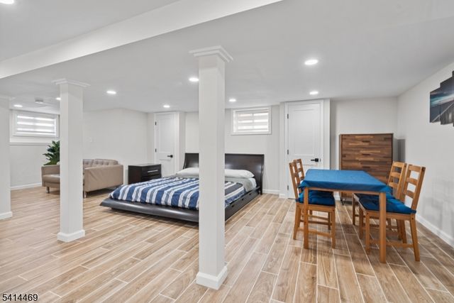 266 Elm Ave, Teaneck Twp., NJ 07666