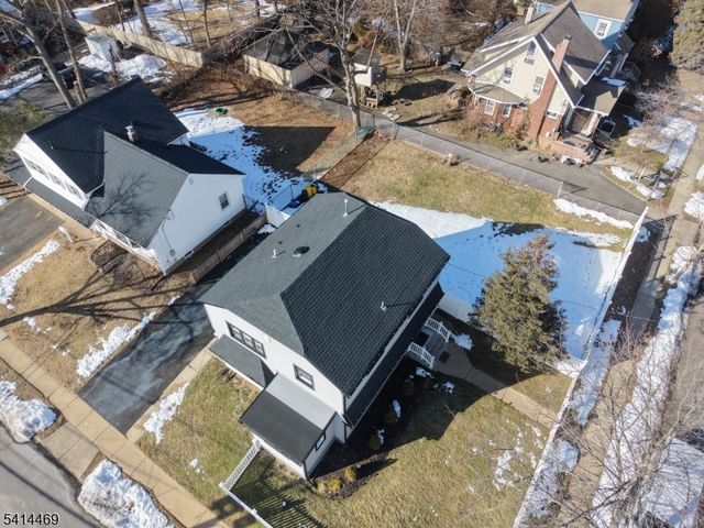 266 Elm Ave, Teaneck Twp., NJ 07666