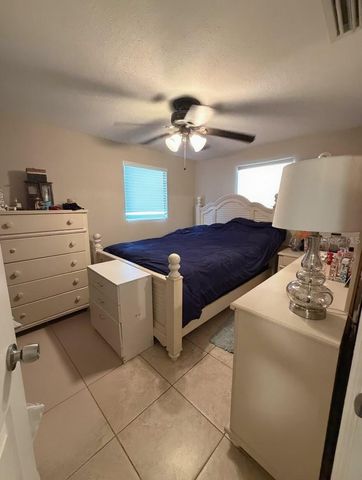 6610 W CHELSEA STREET, Tampa, FL 33634