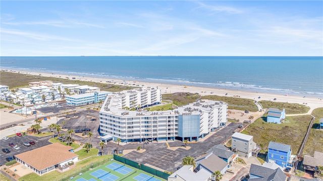 800 Sandcastle Dr 228, Port Aransas, TX 78373