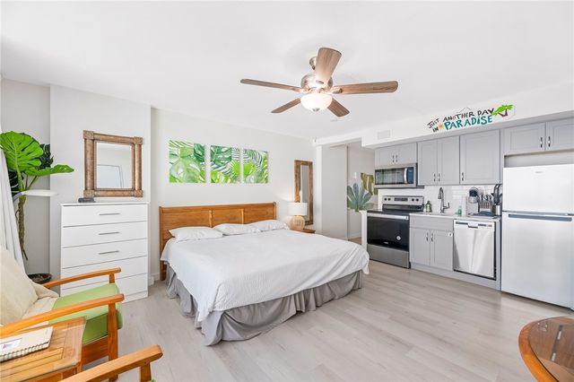 800 Sandcastle Dr 228, Port Aransas, TX 78373