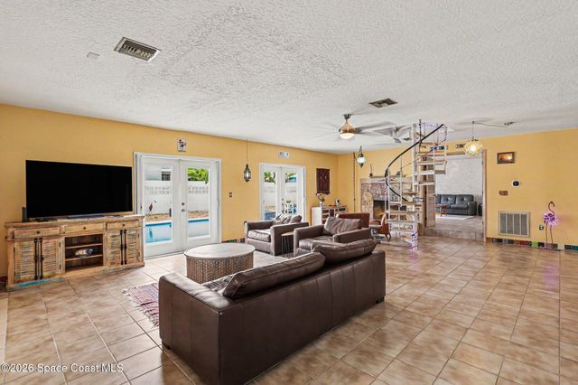 315 E Central Boulevard, Cape Canaveral, FL 32920