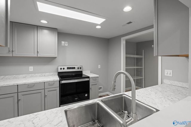 180 Burress Road, Gurley, AL 35748