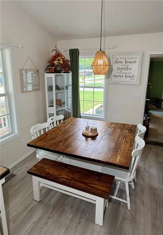 402 SE El Paso Street, Gravette, AR 72736