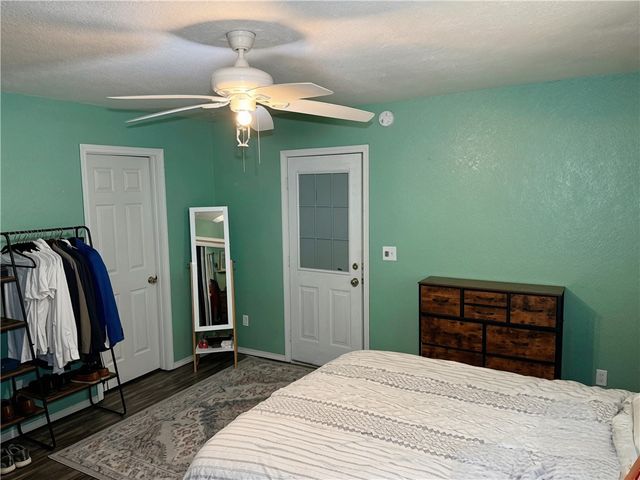 402 SE El Paso Street, Gravette, AR 72736