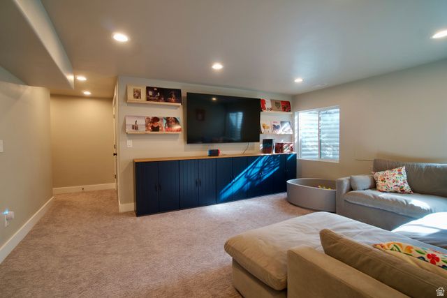 6188 W SUGARCANE DR, South Jordan, UT 84009