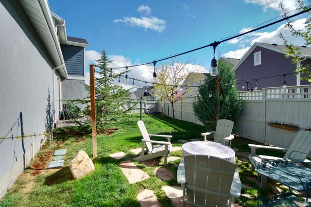 6188 W SUGARCANE DR, South Jordan, UT 84009