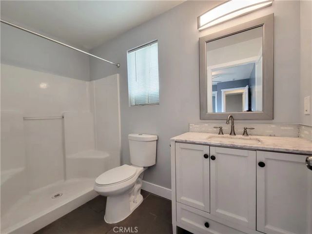 8429 Somerset Blvd., Paramount, CA 90723