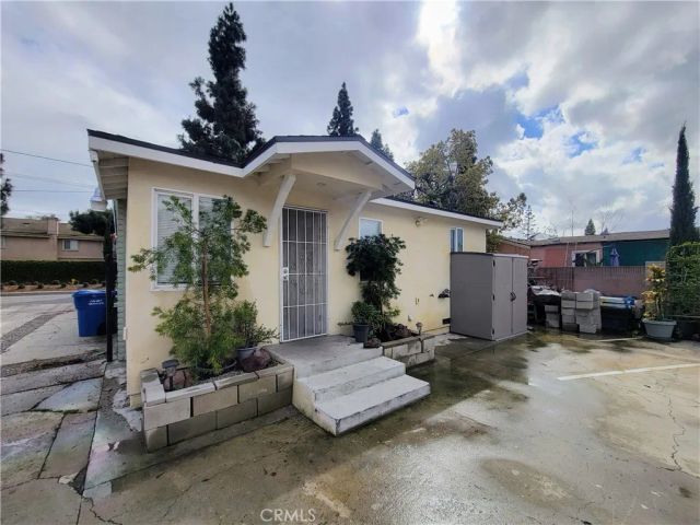 8429 Somerset Blvd., Paramount, CA 90723