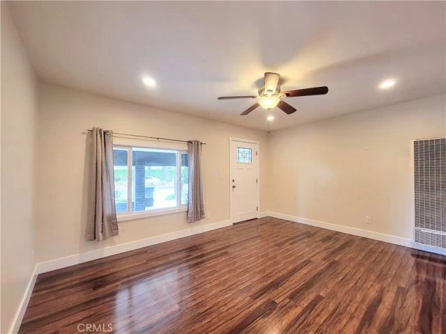 8429 Somerset Blvd., Paramount, CA 90723