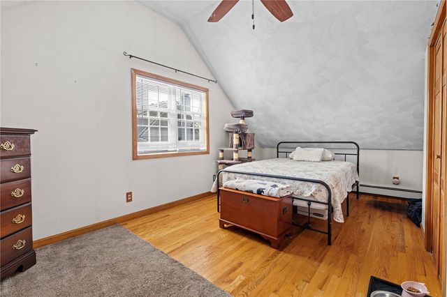 11 Yale Avenue, Warwick, RI 02888