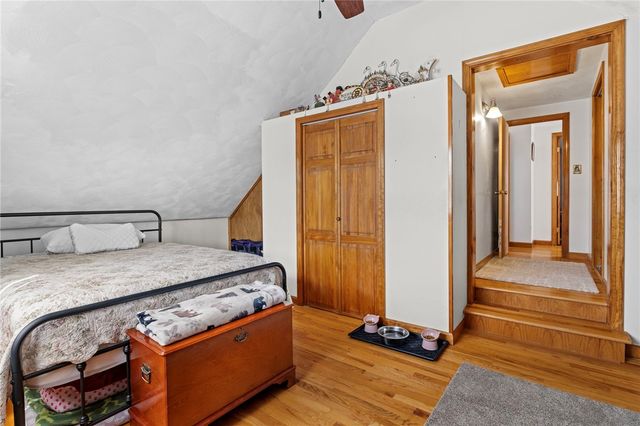 11 Yale Avenue, Warwick, RI 02888