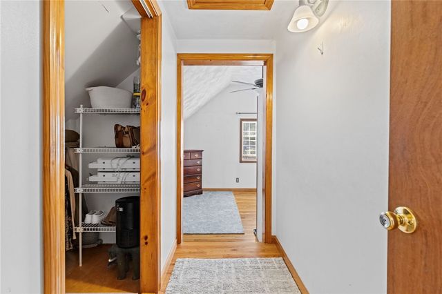 11 Yale Avenue, Warwick, RI 02888