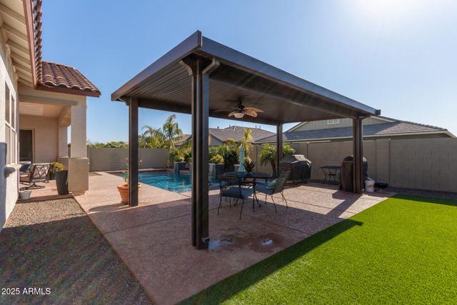 41925 W ARVADA Lane, Maricopa, AZ 85138