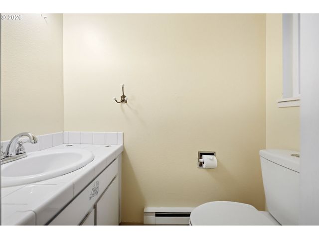 1550 Se LAVA Dr 9, Milwaukie, OR 97222