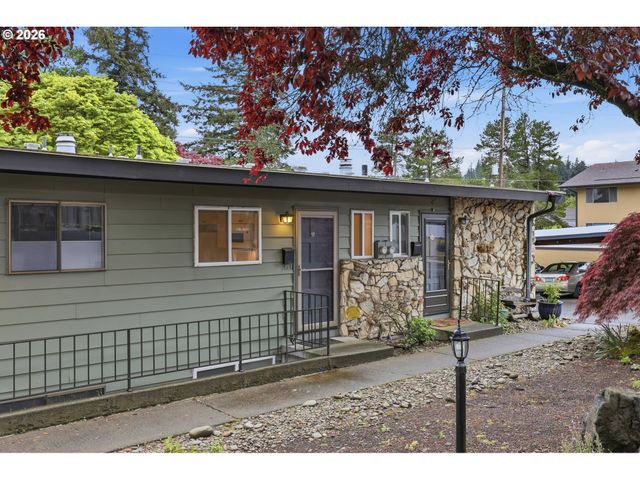 1550 Se LAVA Dr 9, Milwaukie, OR 97222