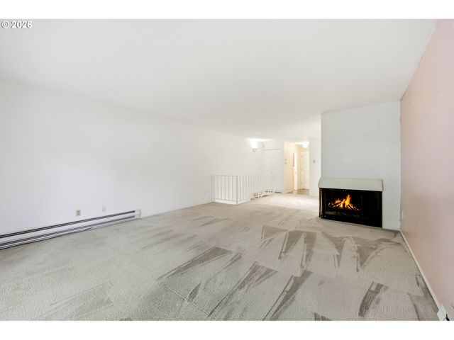 1550 Se LAVA Dr 9, Milwaukie, OR 97222