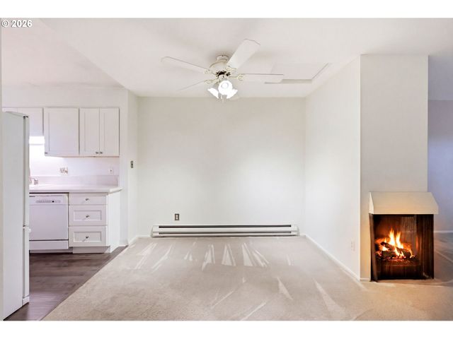 1550 Se LAVA Dr 9, Milwaukie, OR 97222