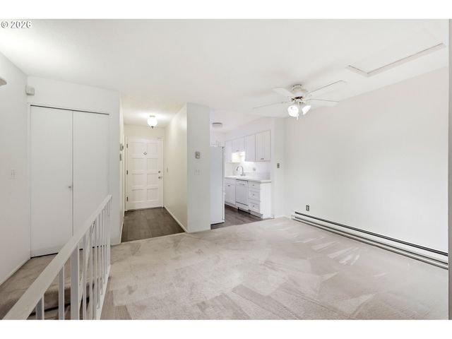 1550 Se LAVA Dr 9, Milwaukie, OR 97222