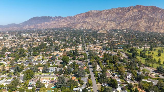 1318 Boston Street, Altadena, CA 91001