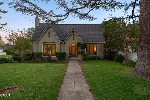 1318 Boston Street, Altadena, CA 91001