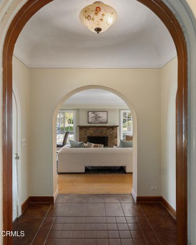 1318 Boston Street, Altadena, CA 91001
