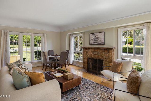 1318 Boston Street, Altadena, CA 91001