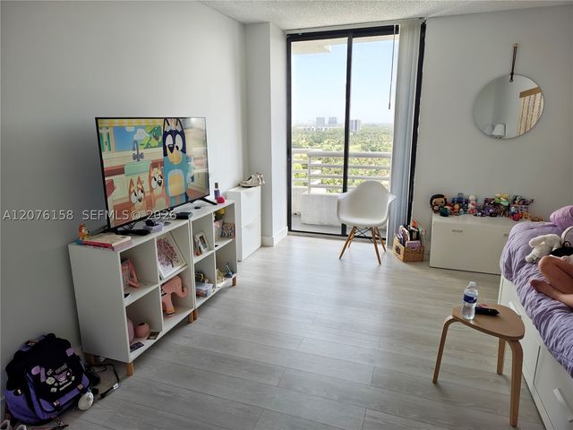 3300 NE 192nd St 1710, Aventura, FL 33180