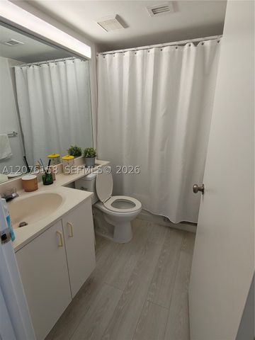 3300 NE 192nd St 1710, Aventura, FL 33180