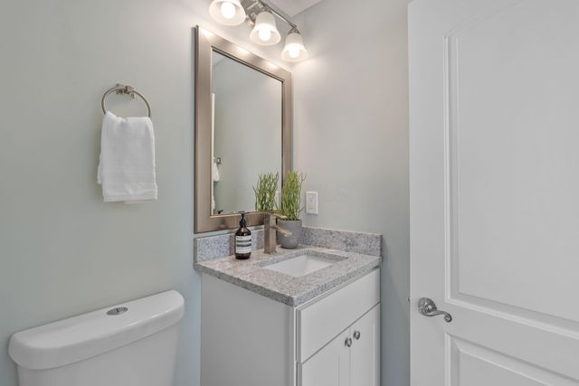 497 E Kossuth Street, Columbus, OH 43206