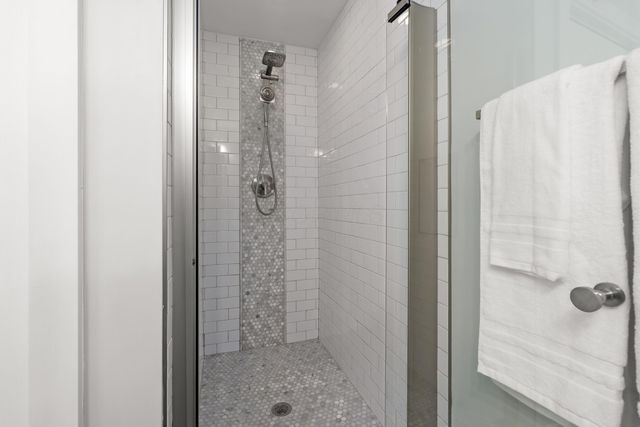 497 E Kossuth Street, Columbus, OH 43206