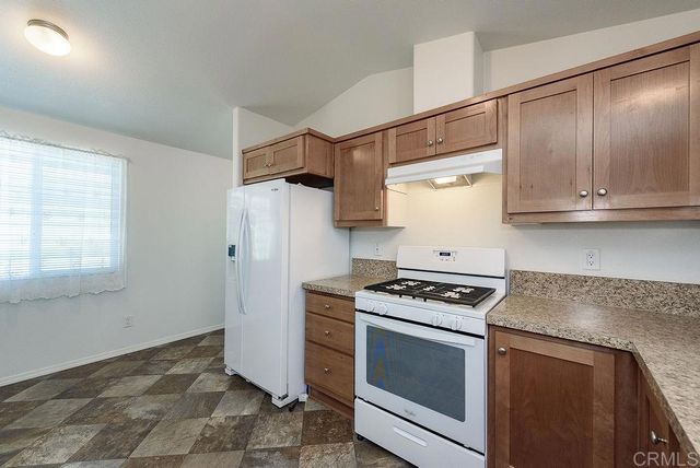 8213 Sunset Drive, Lakeside, CA 92040