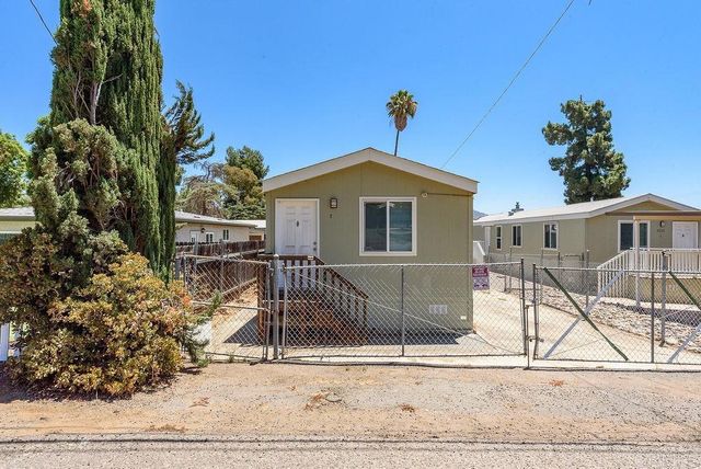 8213 Sunset Drive, Lakeside, CA 92040