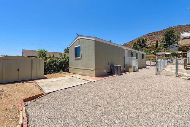 8213 Sunset Drive, Lakeside, CA 92040