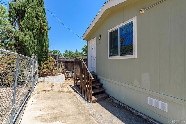 8213 Sunset Drive, Lakeside, CA 92040