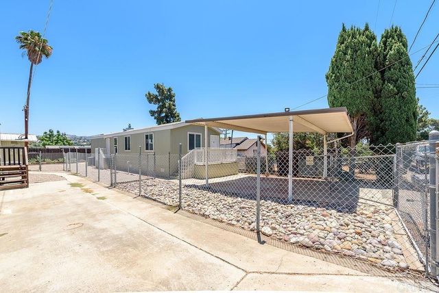 8213 Sunset Drive, Lakeside, CA 92040