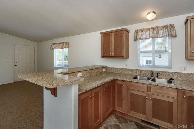8213 Sunset Drive, Lakeside, CA 92040
