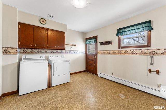 306 Holloway Street, Alexis, IL 61412