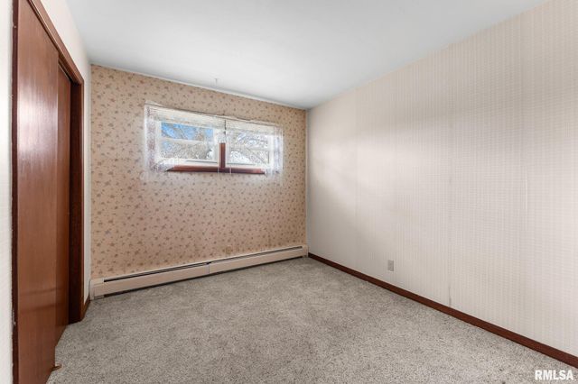 306 Holloway Street, Alexis, IL 61412