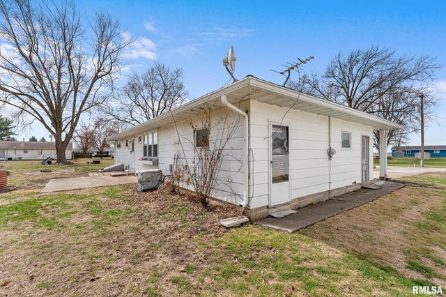 306 Holloway Street, Alexis, IL 61412