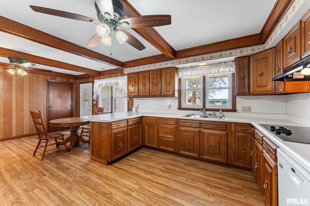 306 Holloway Street, Alexis, IL 61412