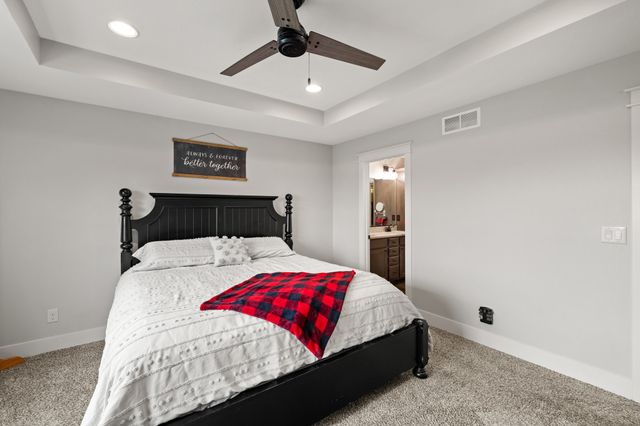 3527 E Philip Street, Des Moines, IA 50320