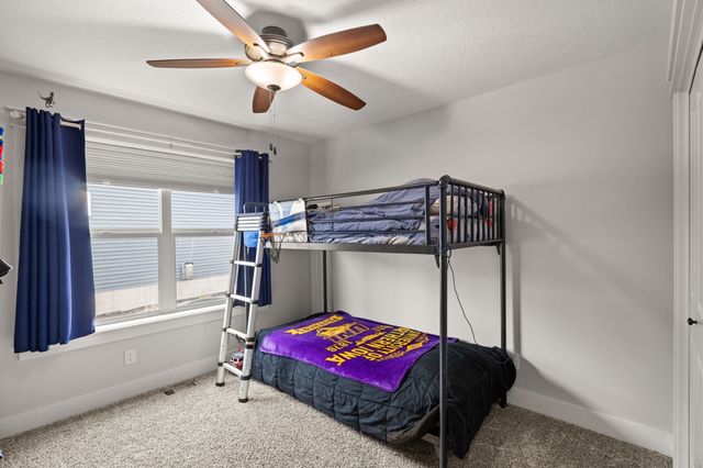 3527 E Philip Street, Des Moines, IA 50320