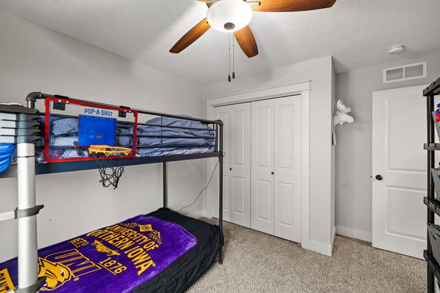 3527 E Philip Street, Des Moines, IA 50320