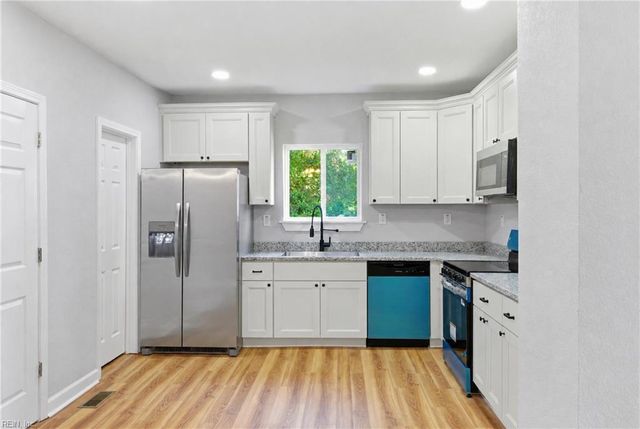 1913 Bay AVE, Hampton, VA 23661