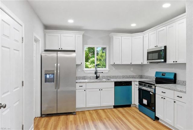 1913 Bay AVE, Hampton, VA 23661