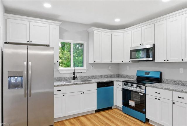 1913 Bay AVE, Hampton, VA 23661